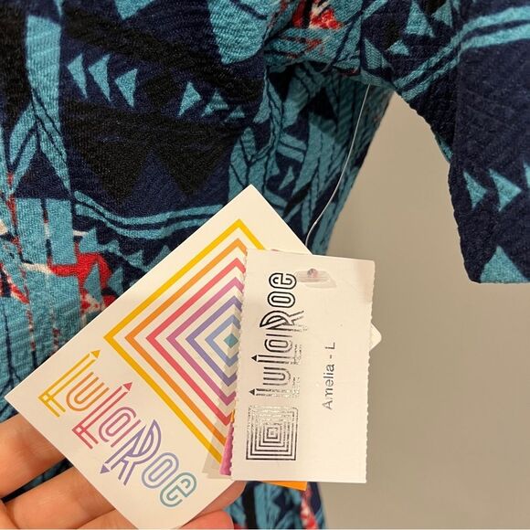 LuLaRoe geometric print short sleeve Amelia dress size large - Picture 7 of 15